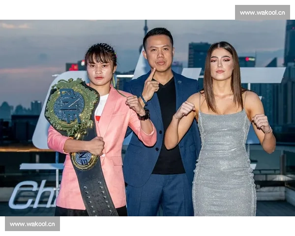 温柔陷阱:泰拳女郎的致命拥抱 温柔陷阱:泰拳女郎的致命拥抱